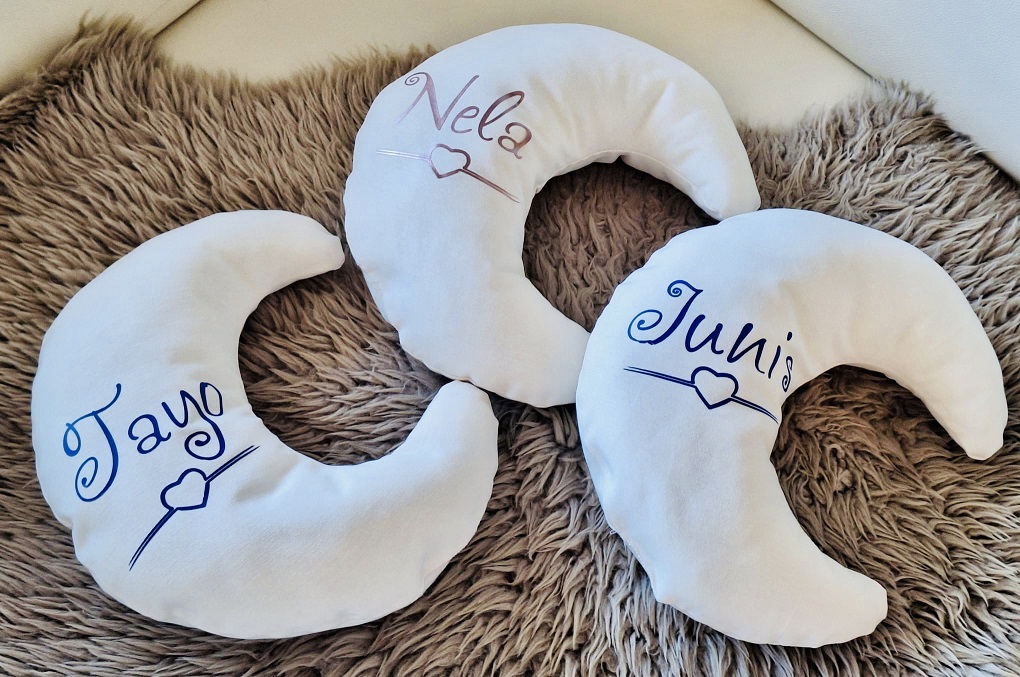 3 Mond-Kissen, personalisiert & eigene Herstellung