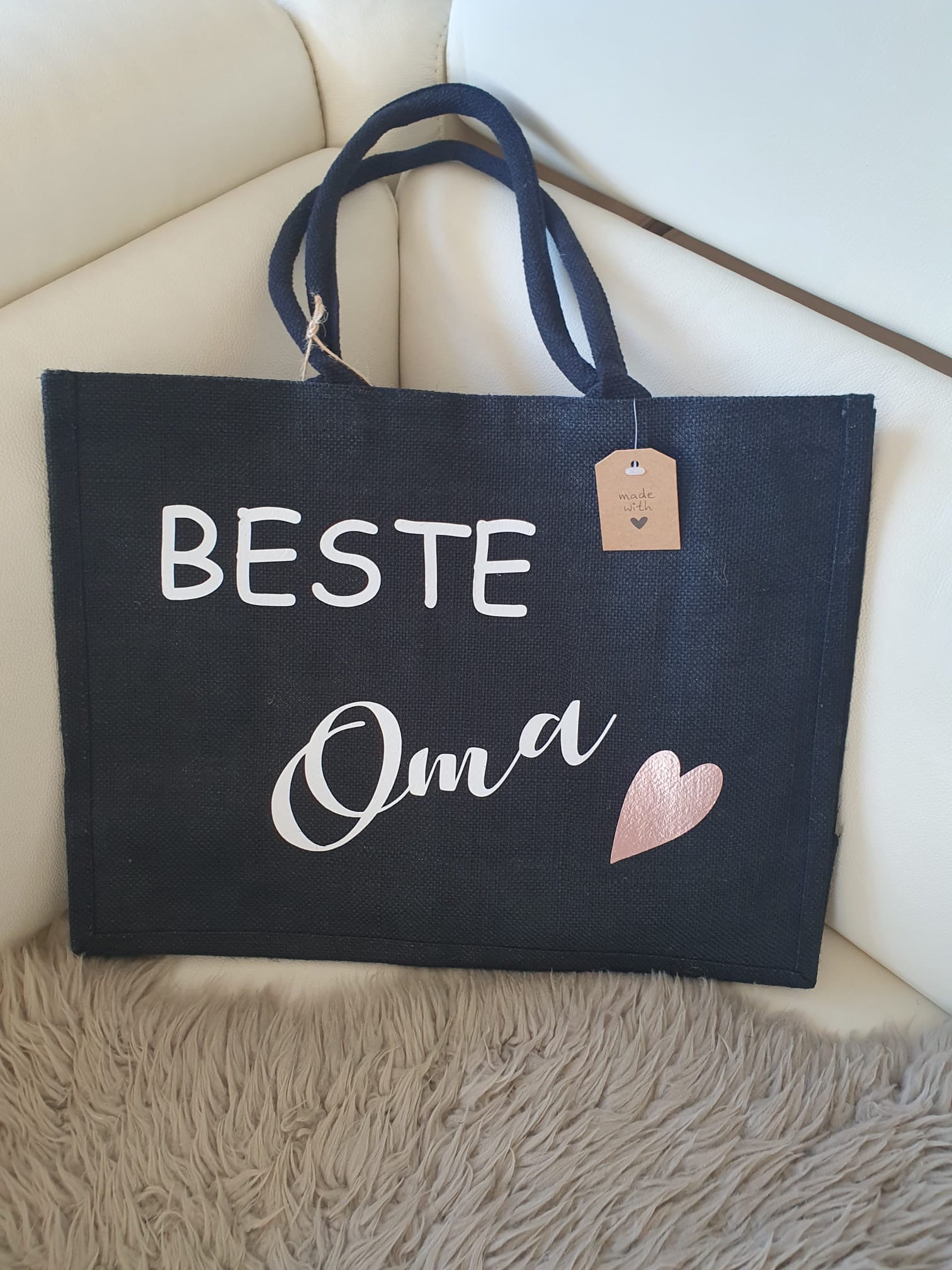 Dunkle Stoff-Tasche individuell erstellt